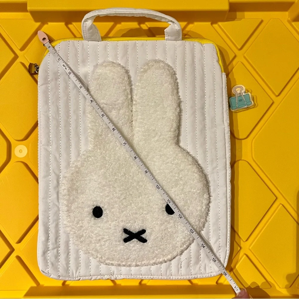Miffy Puffy White Fluffy Textured Laptop Tablet Bag